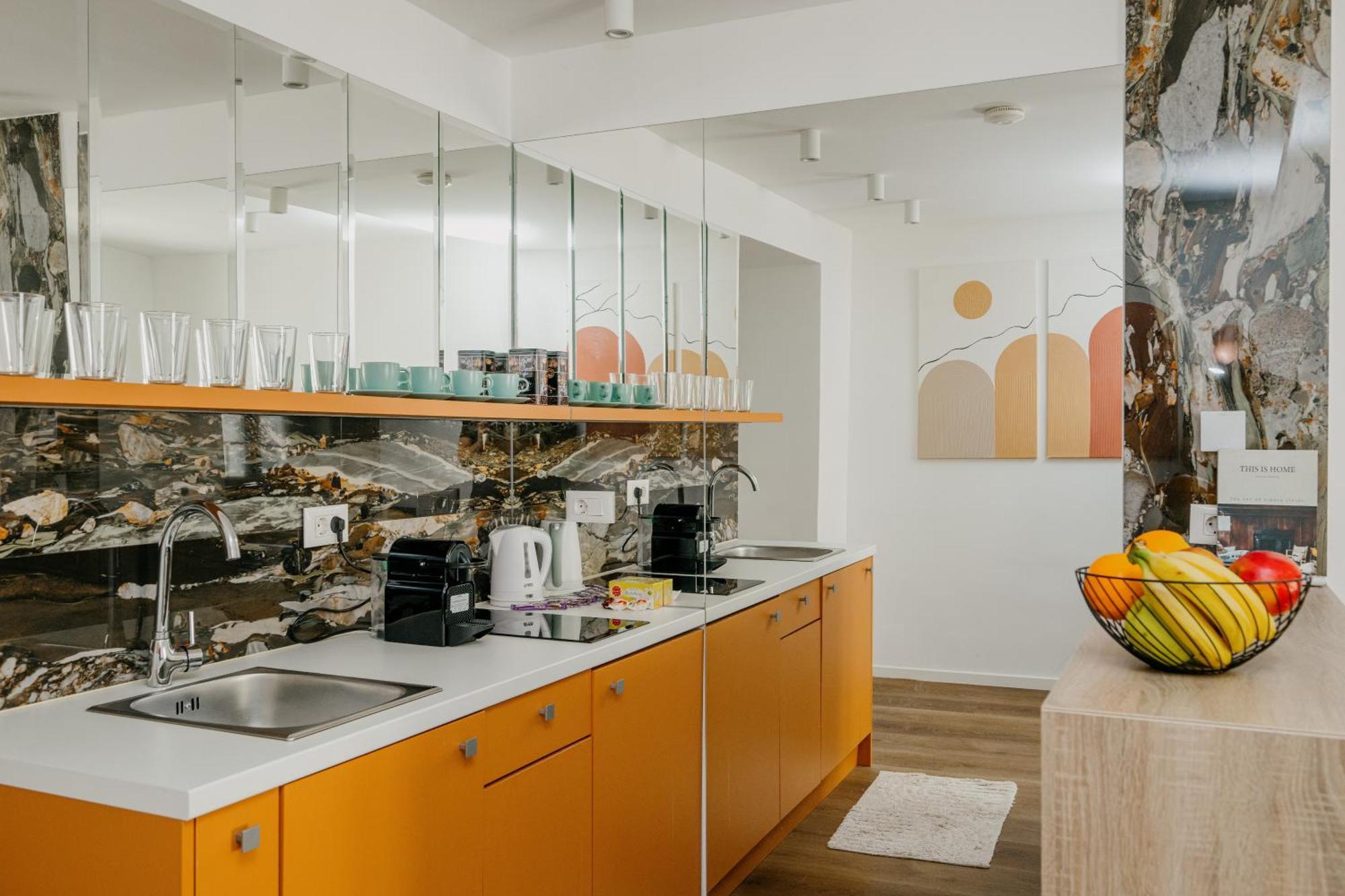 Center Design Apartman *